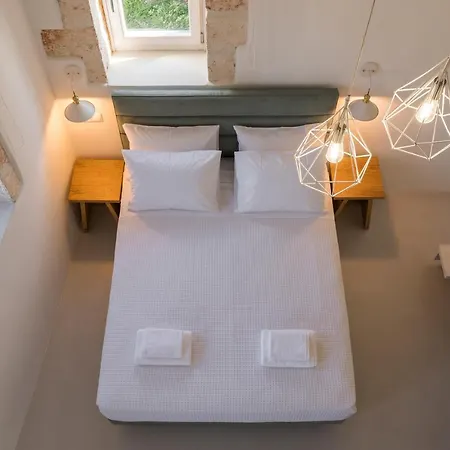 Tholos Holiday home *