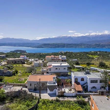 Tholos Holiday home *