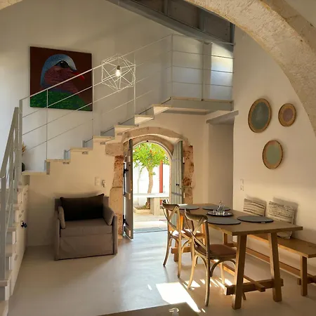 Tholos Holiday home Sternai