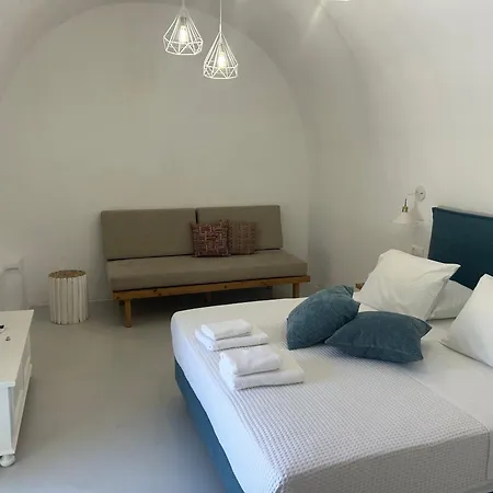 Tholos Holiday home Sternai